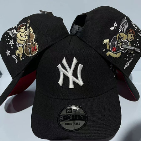 New York Yankees Adjustable Hat