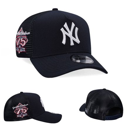 New York Yankees Adjustable Hat